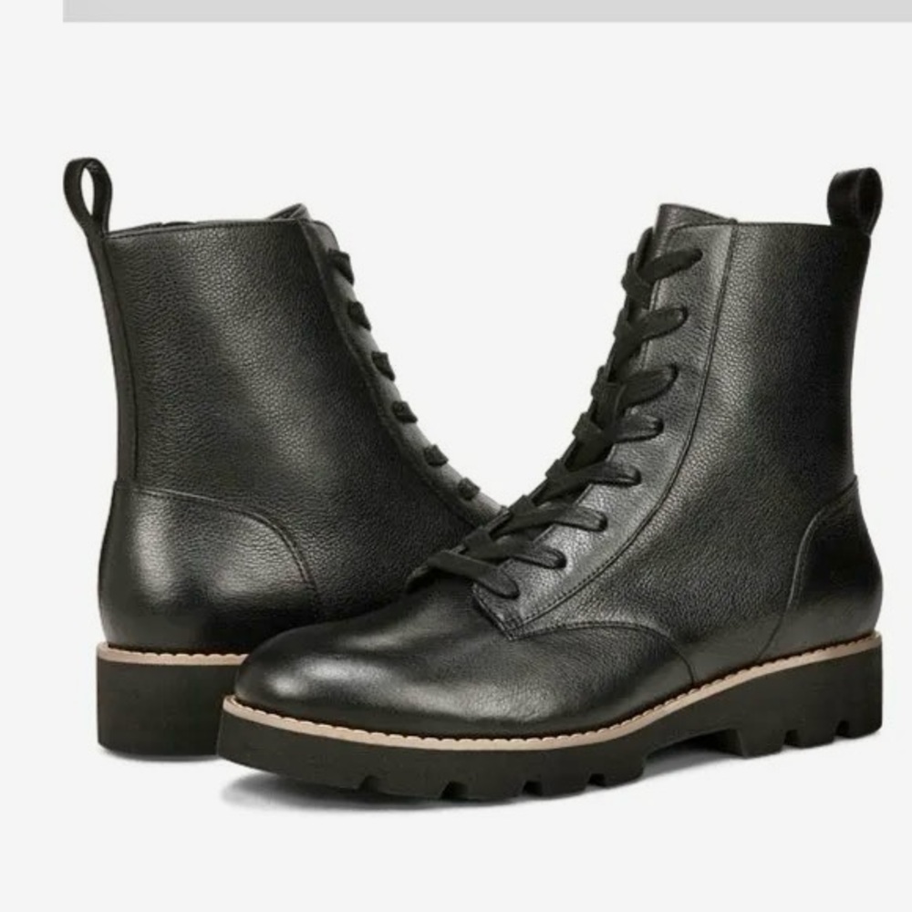 Vionic Lani Combat Style Boots Black Leather Size 8.5